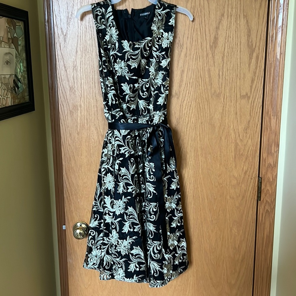 Roz & Ali Dress
